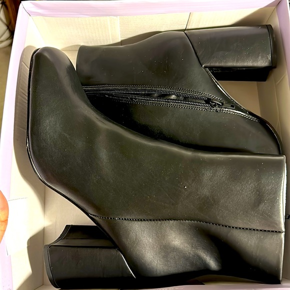 Steve Madden Square Toe Boots - Picture 3 of 4